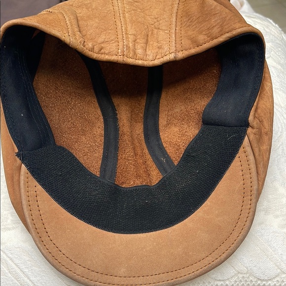 Scala Tan Soft Leather Flat Hood Cap - Picture 7 of 7